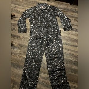 Victoria’s Secret Satin Pajamas, Med
